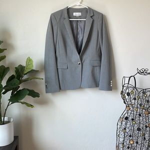 CALVIN KLEIN Woman’s Blazer Gray with pin stripes Size 10